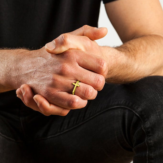 Cross Ring - Gold