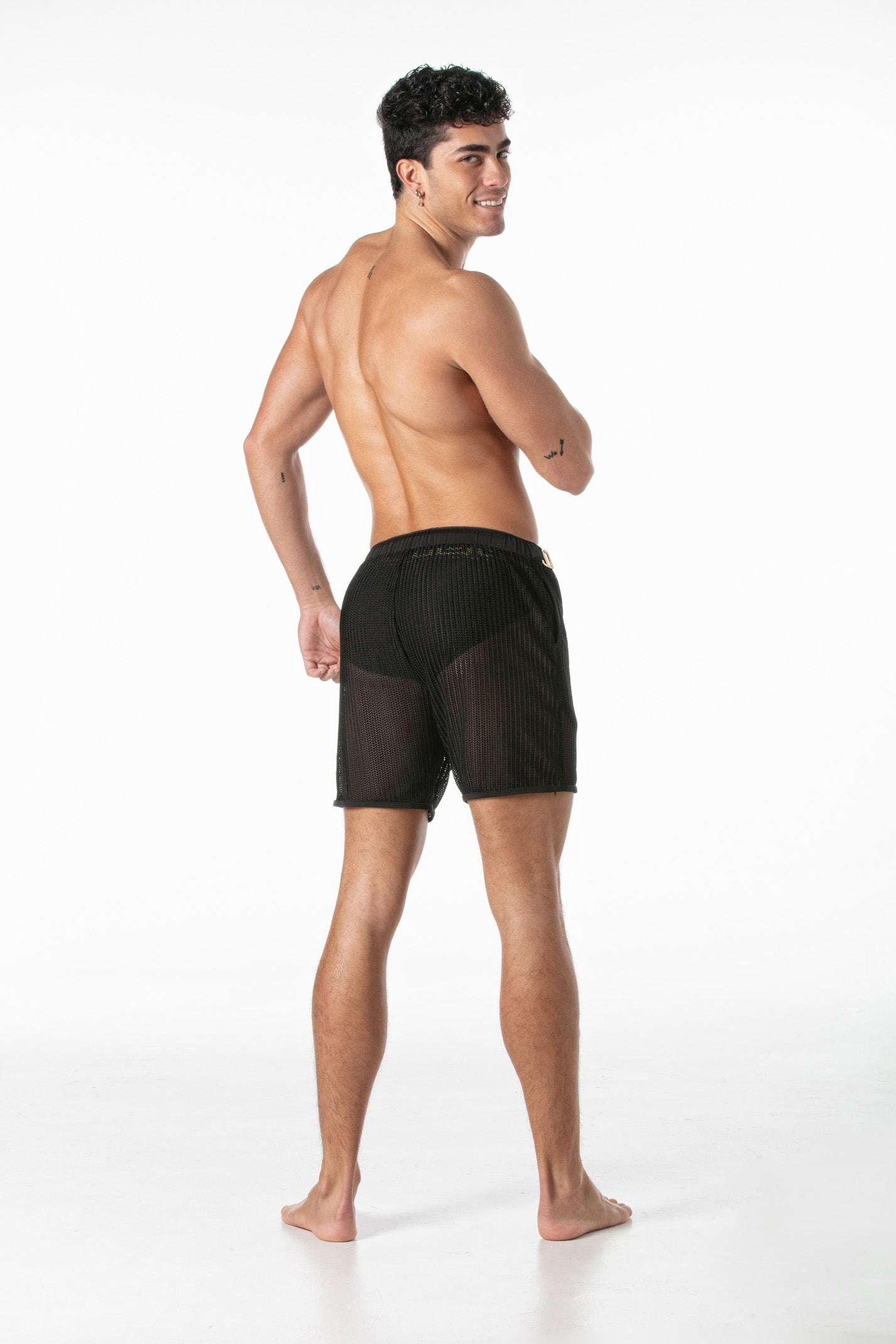 Invictus Mesh Shorts Black