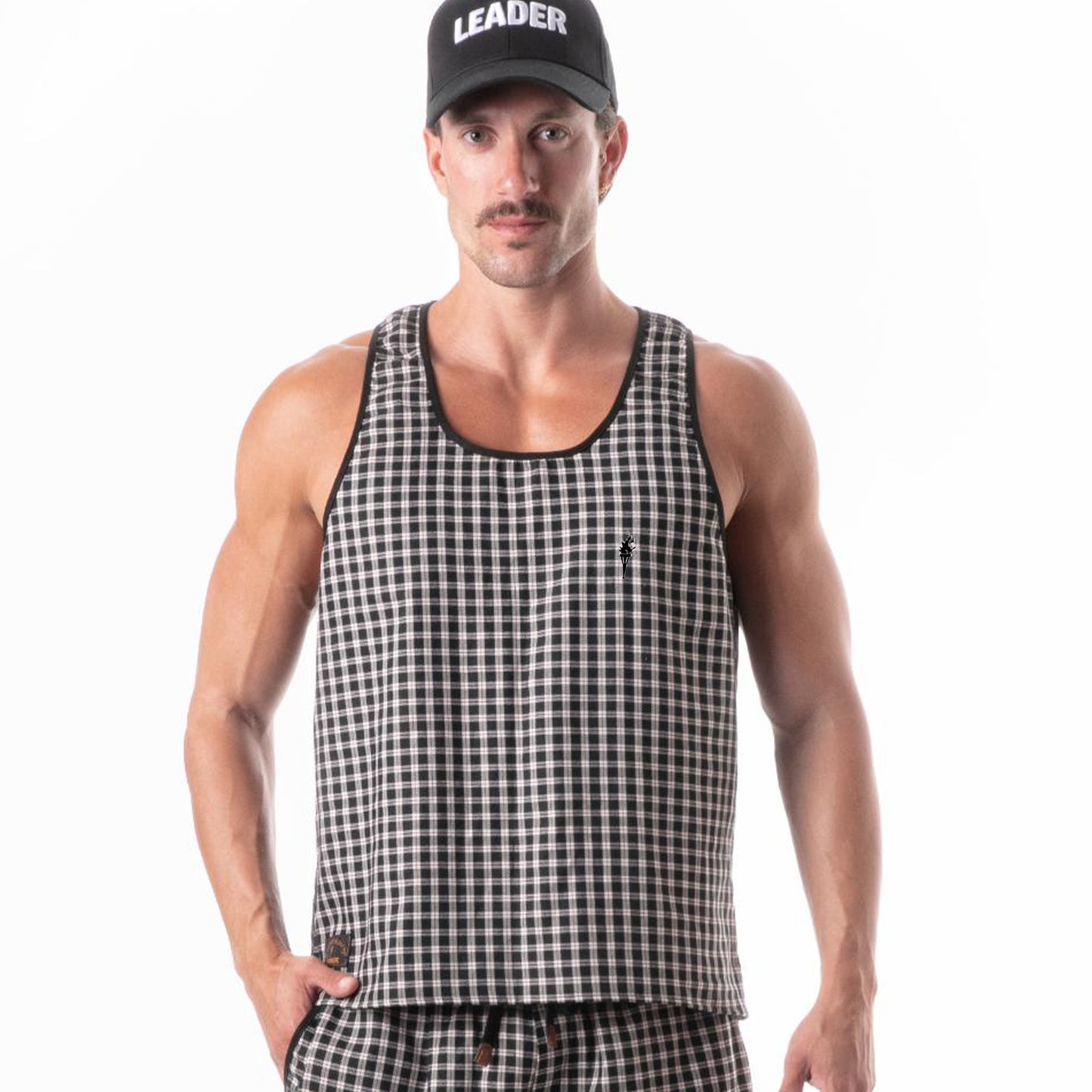 Globetrotter Check Tank Top Black