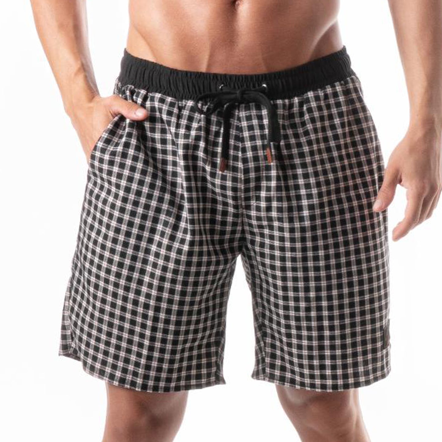 Globetrotter Check Shorts Black